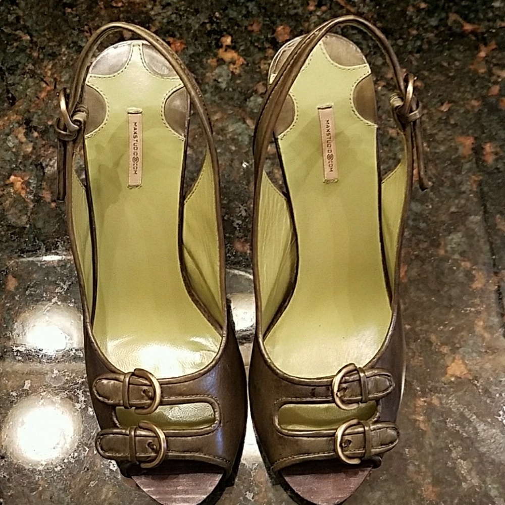 Sling back shoes